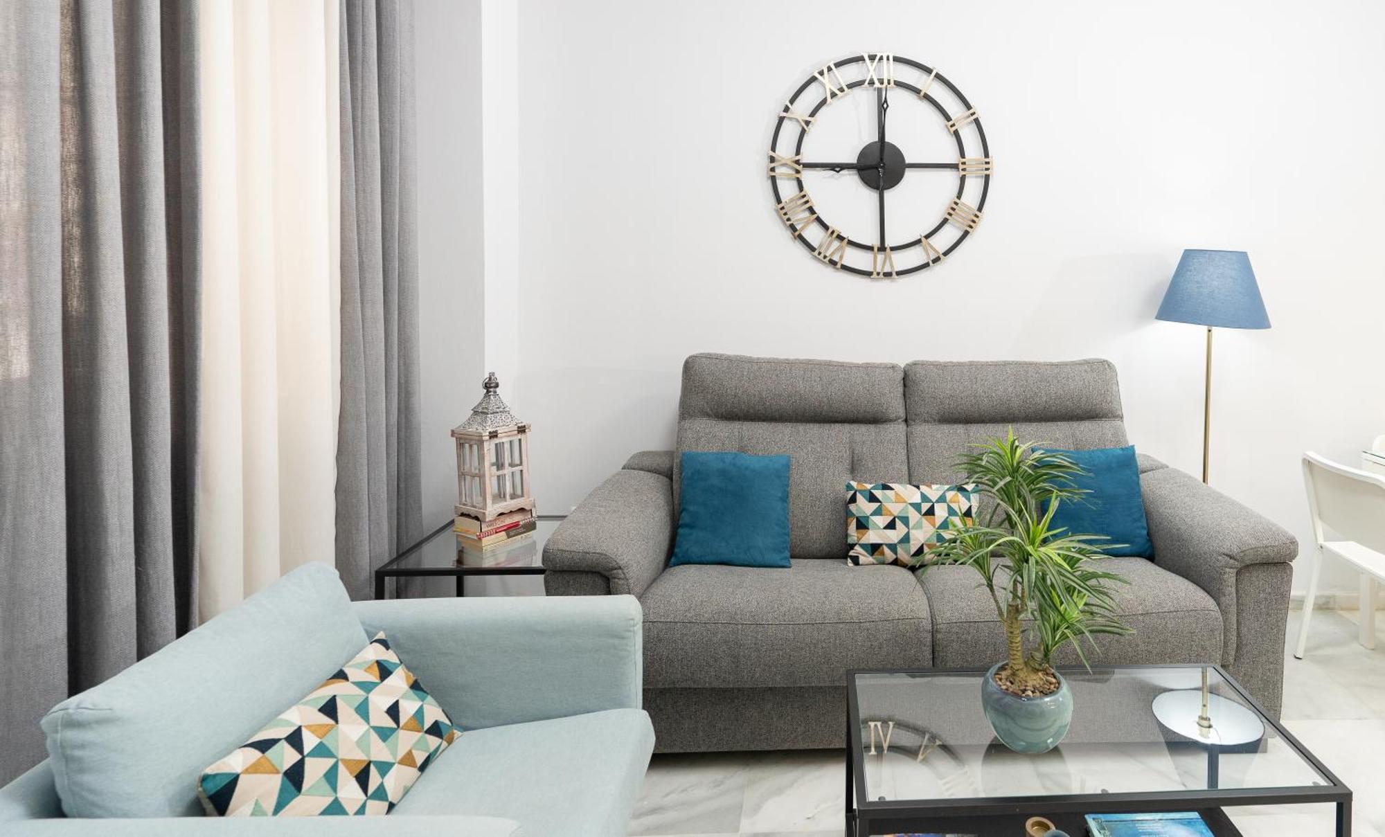Apartamento Triana Deluxe Con Patio Privado Sevilha Exterior foto
